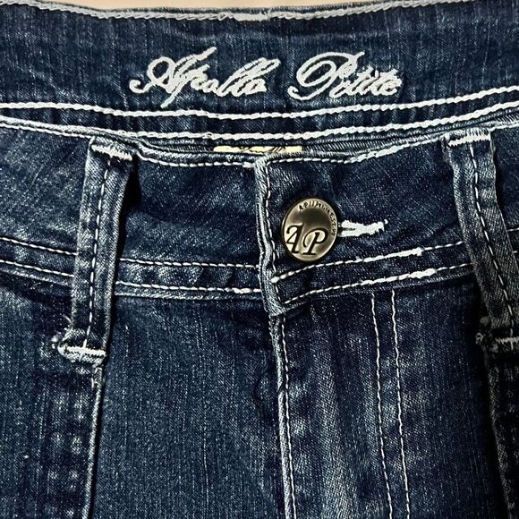 Apollo Petite Jeans, size 8P - Picture 3 of 12